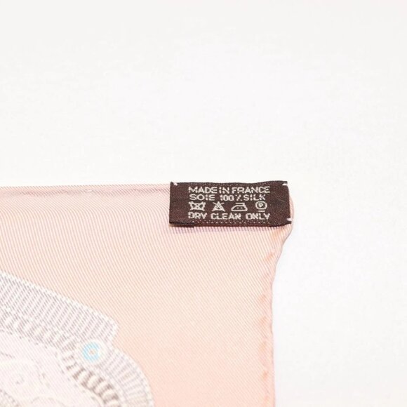 HERMES Carre 90 Scarf LA FEMME AUX SEMELLES DE VENT Silk Pink Auth am9373 - Picture 9 of 9